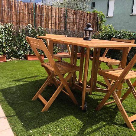 Villanúa Casa Adosada Familiar Con Jardin Y Piscina מראה חיצוני תמונה